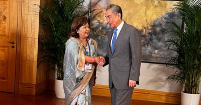  परराष्ट्रमन्त्री राणा र चिनियाँ विदेशमन्त्री वाङबीच भेट, के भयो कुराकानी ? 