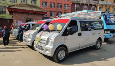  काभ्रेको खोपासी र शंखुबाट कोटेश्वर-तीनकुनेसम्म ईभी सेवा 