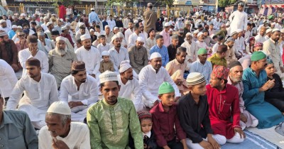  नमाज पाठसँगै मनाइयो पहिलो दिनको बकर इद 