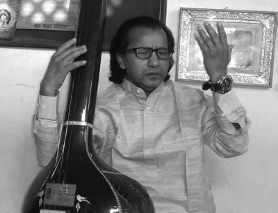  गुरुदेव कामतको शोकमा मधेस सरकारले आइतबार राष्ट्रिय झण्डा आधा झुकाउने 