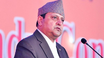  पूर्वराजाले आफ्नो ‘बर्थ-डे’ मा सर्वसाधारणसँग भेटवार्ता गर्ने 