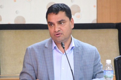  ‘बर्खा सुरु भइसक्यो, महामारीबाट जोगिन तयारी थाल्नुहोला’ 