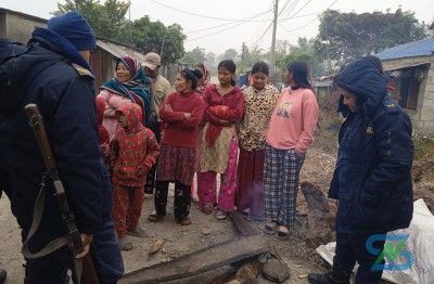  शीतलहरबाट प्रभावितलाई न्यानो कपडा बाँडियो, ठाउँठाउँमा आगो ताप्ने व्यवस्था 