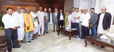 ज्ञापनपत्र बुझ्दै प्रधानमन्त्रीको निर्देशन- आरक्षपीडितलाई १५ दिनभित्र उचित जवाफ दिनू 