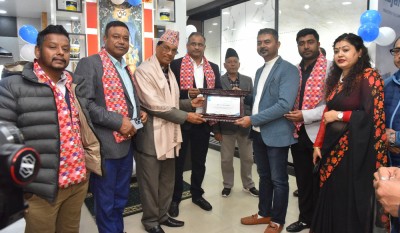  सतुंगलमा कजारियाको नयाँ सोरुम 
