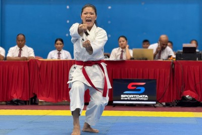  एकल कातामा एलिनालाई स्वर्ण 