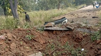  भारतको छत्तीसगढमा माओवादीको आक्रमणमा ९ सुरक्षाकर्मीको मृत्यु 