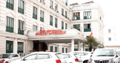  मुलुकको अर्थतन्त्र : १ वर्षमै ४ खर्बले बढ्यो 