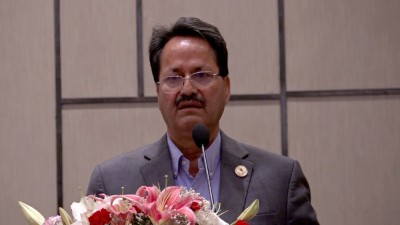  ‘शक्तिशाली राष्ट्रहरुको चित्त बुझाउने आधारमा परराष्ट्र नीति चलाउनुको औचित्य छैन’ 