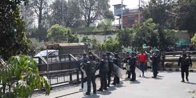  काठमाडौँका विभिन्न स्थानमा शनिबार पनि कर्फ्यु 
