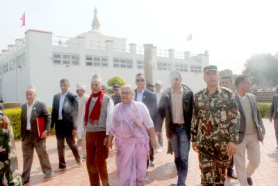  प्रधानमन्त्री कार्कीद्वारा मायादेवी मन्दिरको दर्शन 