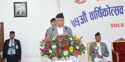  ‘सरल र प्रभावकारी सेवाप्रवाहबाट कर्मचारीतन्त्रले नागरिकको मन जिते लोकतन्त्र दरिलो हुन्छ’ 