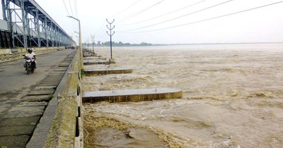  सप्तकोसीमा पानीको बहाव एक लाख ७९ हजार क्युसेक 