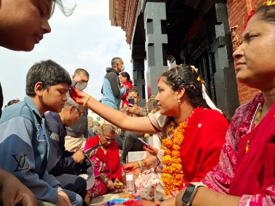  रानीपोखरीमा रहेको बालगोपालेश्वर मन्दिरमा दिनभर भाइटीका लगाउनेको घुइँचो 