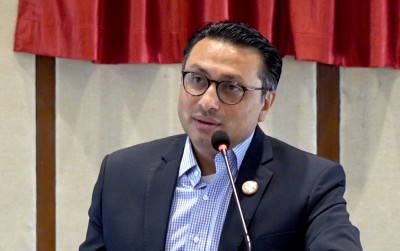  स्वर्णिम वाग्लेले भने- गभर्नर नियुक्तिमा ठुला दलका बिचौलियाको होडबाजी, अर्बौंको चलखेल 