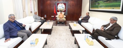  बालुवाटारमा ओली, देउवा र दाहालको जमघट, संविधान रक्षाको उपयुक्त वातावरण बनाउन सहमत 