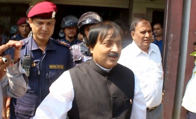 कांग्रेसका पूर्वसांसद अफताब आलमले पाए उच्च अदालतबाट सफाइ 