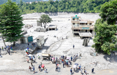  भोटेकोशी बाढीः २६१ पर्यटकको उद्धार, ३२० अझै सम्पर्कविहीन 
