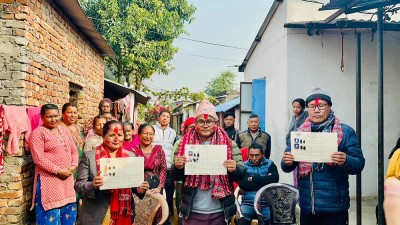  राप्तीका भूमिहीनले पाए जग्गाको पहिचानपत्र  