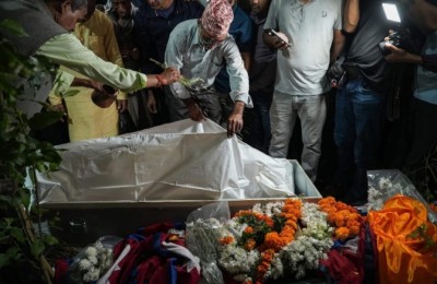  विपिनको अन्तिम दाहसंस्कार आज बिहान महेन्द्रनगरस्थित महाकाली नदीमा गरिदै 