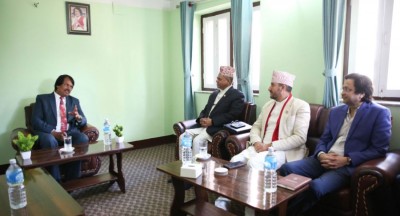  निर्धक्क भएर चुनावमा सहभागी हुन राजनीतिक दललाई सरकारी संवाद टोलीको आग्रह 