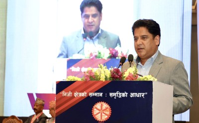  मुलुकको आर्थिक विकासका लागि औद्योगिक विकास अपरिहार्य : मन्त्री भण्डारी 