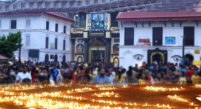  बाढीमा परी निधन भएकाको सम्झनामा पशुपतिनाथ क्षेत्रमा दीप प्रज्वलन 