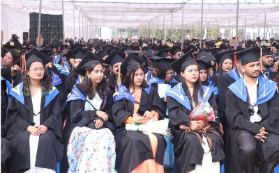  पोखरा विश्वविद्यालयबाट ७ हजार ८७२ विद्यार्थी दीक्षित 