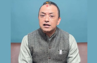  पूर्वप्रधानमन्त्री ओलीलाई परेको पितृशोकप्रति सभापति थापाद्वारा दुःख व्यक्त 