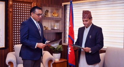  पुँजी बजार सुधारमा तीव्र गतिमा काम गर्न अध्यक्ष भट्टराई अर्थमन्त्रीको निर्देशन 
