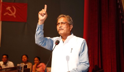  हरिबोल गजुरेल खुलेर प्रचण्डको पक्षमा उभिए 