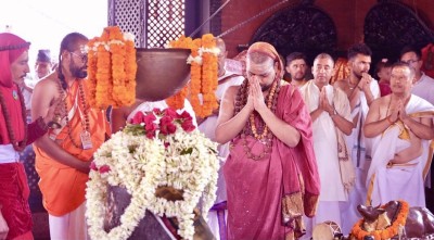  चन्द्रागिरिको प्राकृतिक सौन्दर्यले मोहित भए जगद्गुरु शङ्कराचार्य 