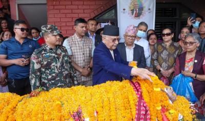  स्वर्गीय कोइरालाप्रति प्रधानमन्त्रीसहित नेताहरुद्वारा श्रद्धाञ्जली अर्पण 