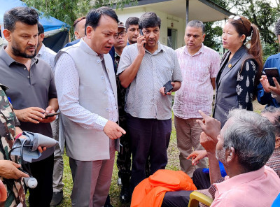  बाढीमा हराएकाको उद्धारका लागि आफूलाई सिधै सम्पर्क गर्न मुख्यमन्त्रीको आग्रह 