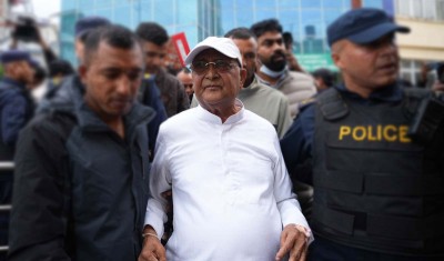  अस्पतालमा ओलीको बयान : हुलदंगा नियन्त्रण गर्ने विषय प्रधानमन्त्रीको होइन 