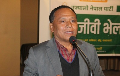  उज्यालो नेपालका अध्यक्ष कुलमान घिसिङ्ले काठमाडौं–३ बाट उम्मेदवारी दिने 