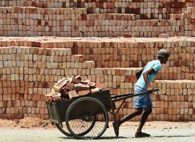  प्रतिष्ठानहरूलाई इजाजत प्राप्त नगरेका कम्पनीबाट श्रमिक आपूर्ति नगर्न आग्रह 