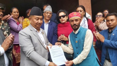  तीनै तहको समन्वयमा राहत वितरण प्रभावकारी बनाइनेः मुख्यमन्त्री लामा 