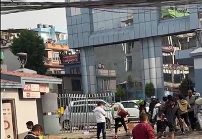  प्रदर्शनकारीद्वारा कोटेश्वरस्थित भाटभटेनीमा लुटपाट 