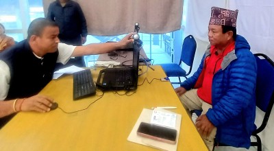  शिक्षामन्त्री पुनले भने -जिन्दगीमा पहिलोपटक मतदानका लागि नाम दर्ता गराएँ 