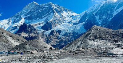  मकालु हिमाल आरोहण गर्ने क्रममा एक अमेरिकी नागरिकको मृत्यु 