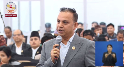  सार्वजनिक जग्गामा बनेका संरचना हटाउने क्रममा सानालाई ऐन ठुलालाई चयन नहोस् : मनिष झा 