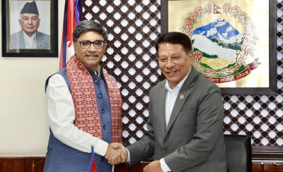  उपप्रधानमन्त्री सिंह र भारतका विदेश सचिव मिस्रीबिच भेटवार्ता 