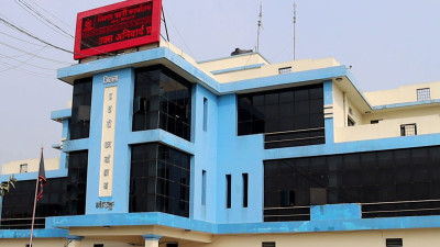  मुन्दडाको घरमा खानतलासी गर्ने मोरङ प्रहरी प्रमुखसँग २४ घण्टे स्पष्टीकरण माग 
