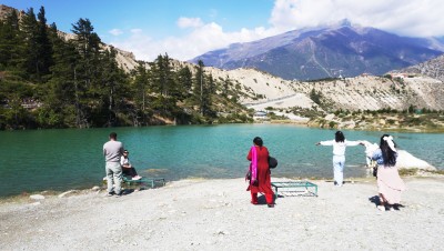  पर्यटक लोभ्याउने मुस्ताङको ढुम्बाताल 