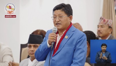  गृहमन्त्रीबारेको छानबिन प्रतिवेदन सार्वजनिक गर्न कांग्रेस सांसद केरुङको माग 