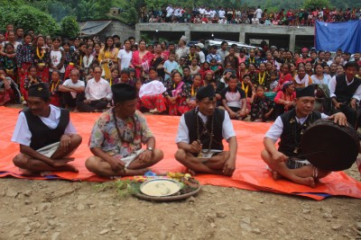 चेपाङ समुदायले मनाए सामूहिक रुपमा न्वाङ्गी 
