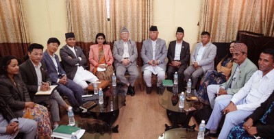  संसद् अवरोध जारी राख्ने प्रतिपक्षको निर्णय, प्रधानमन्त्रीले माफी माग्नुपर्ने 