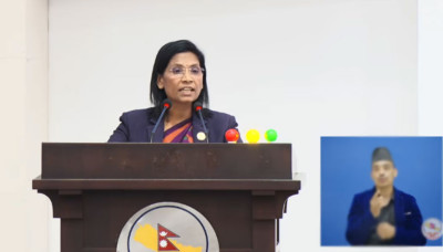  सरकारलाई पद्मा अर्यालको आग्रह :  विपत्तिको बेलामा एक्लै काफी छु भन्ने घमण्ड नगर्नू 