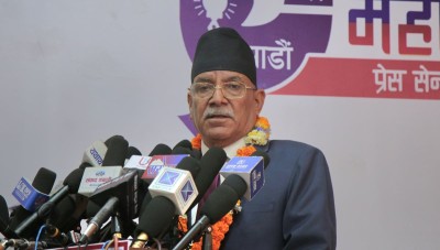  राजावादीले स्वतन्त्र प्रेसलाई आक्रमणको निशाना बनाए , सञ्चार जगत् एकताबद्ध हुनुपर्नेमा प्रचण्डको जोड 